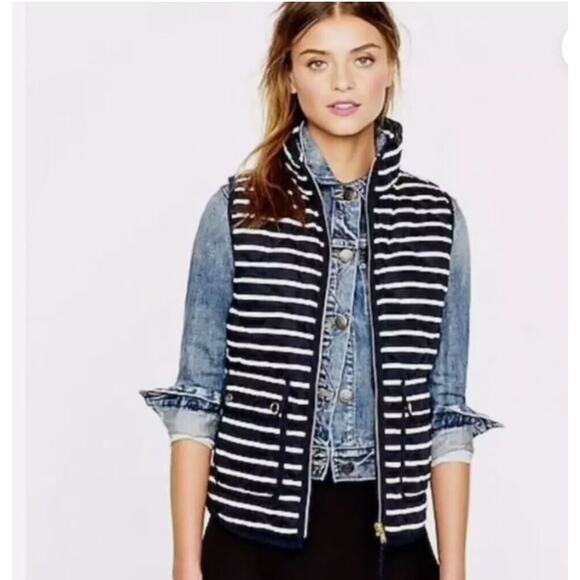 J Crew Excursion Quilted Down Vest Gold Button Navy White Stripe Sporty Preppy S - Picture 1 of 10